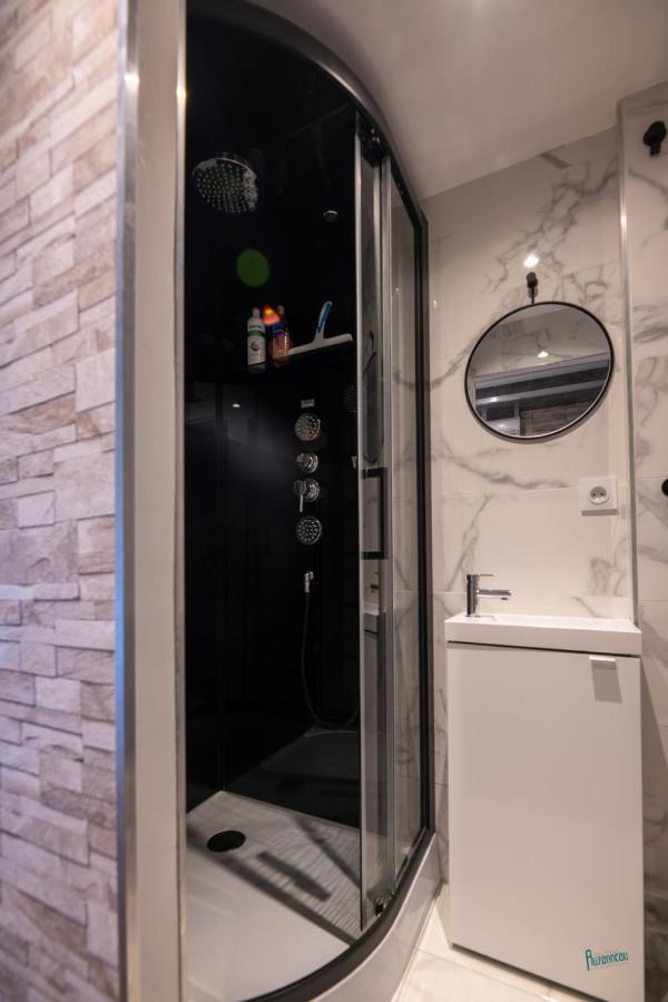 Naturel : Studio Calme Et Agreable Les Bordes Exterior foto